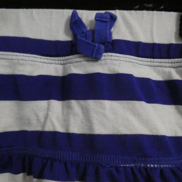 CHILDREN'S PLACE | xs - extra small (4) | Blue and White Striped Skorts - Picture 4 of 14